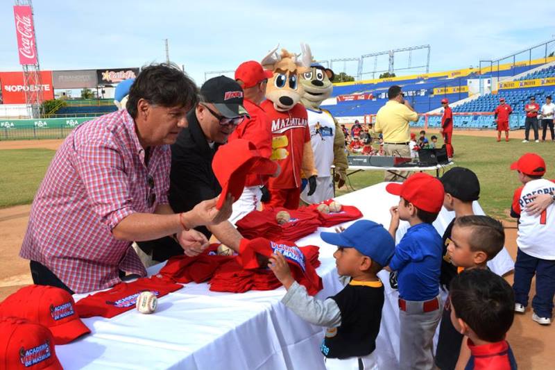 academia de beisbol-venaditos