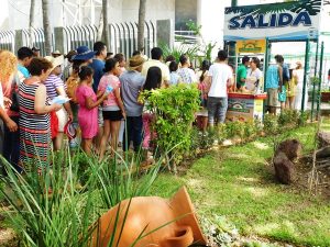 Acuario Mazatlán, se consolida como uno de los lugares preferidos por los turistas que visitan el puerto de Mazatlán, con una afluencia de 750 personas por hora,  en horario  pico de asistencia. (de 11 a.m a 2:00 p.m).