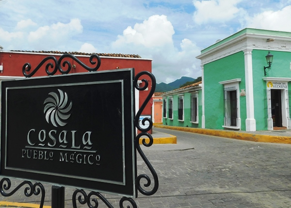 El Pueblo Mágico de Cosalá recibe obras turísticas