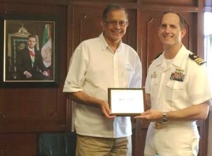 Hace poco menos de un mes, en un evento muy íntimo, locatarios, operadores turísticos, autoridades estatales, municipales y federales, ofrecieron sentidas muestras de cario y una cálida despedida al ahora extitular de API Mazatlán, Alfonso Gil Díaz.