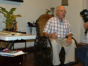 Miguel &Aacute;ngel Garz&oacute;n D&iacute;az le Canta a Concordia Pueblo Se&ntilde;orial Sinaloa