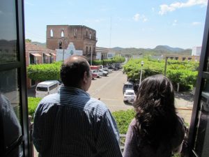 Visitan Operadores Turísticos de Mazatlán el municipio de San Ignacio