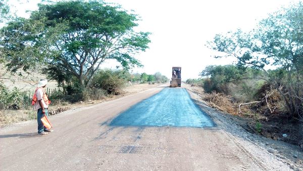 Carretera Chilillos-Matatán reencarpetado 2017