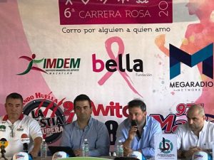 Ganadorea quinta Carrera Rosa 2017 Mazatlán 1